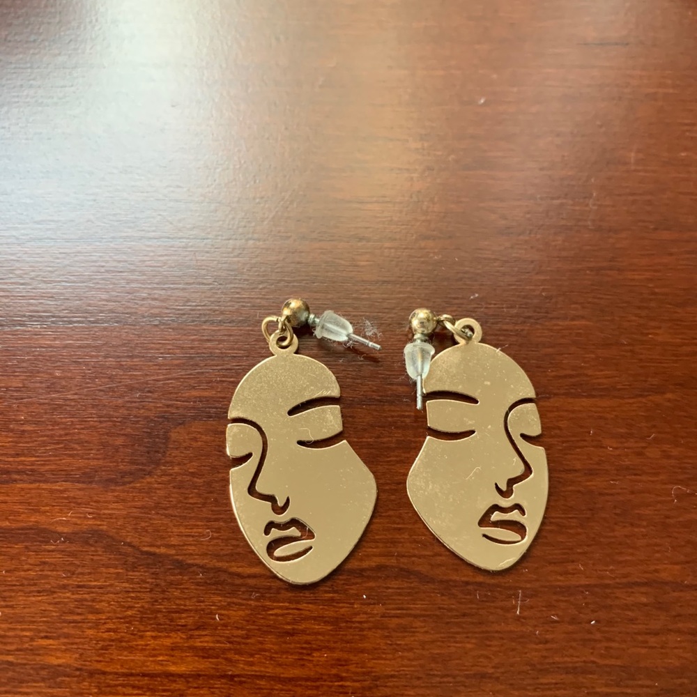 Lady Face Earrings